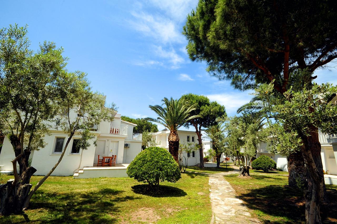 Hanedan Flora Apart Hotel Foça Ngoại thất bức ảnh