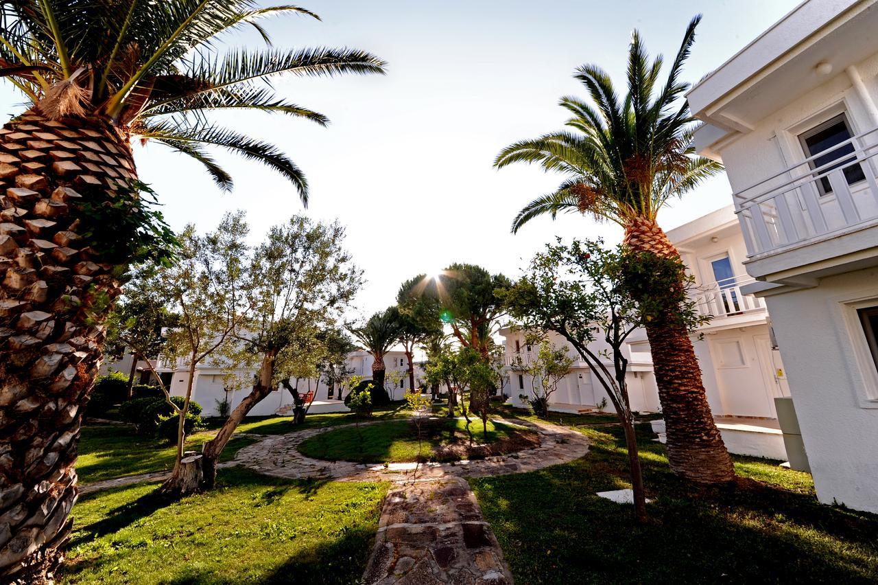 Hanedan Flora Apart Hotel Foça Ngoại thất bức ảnh
