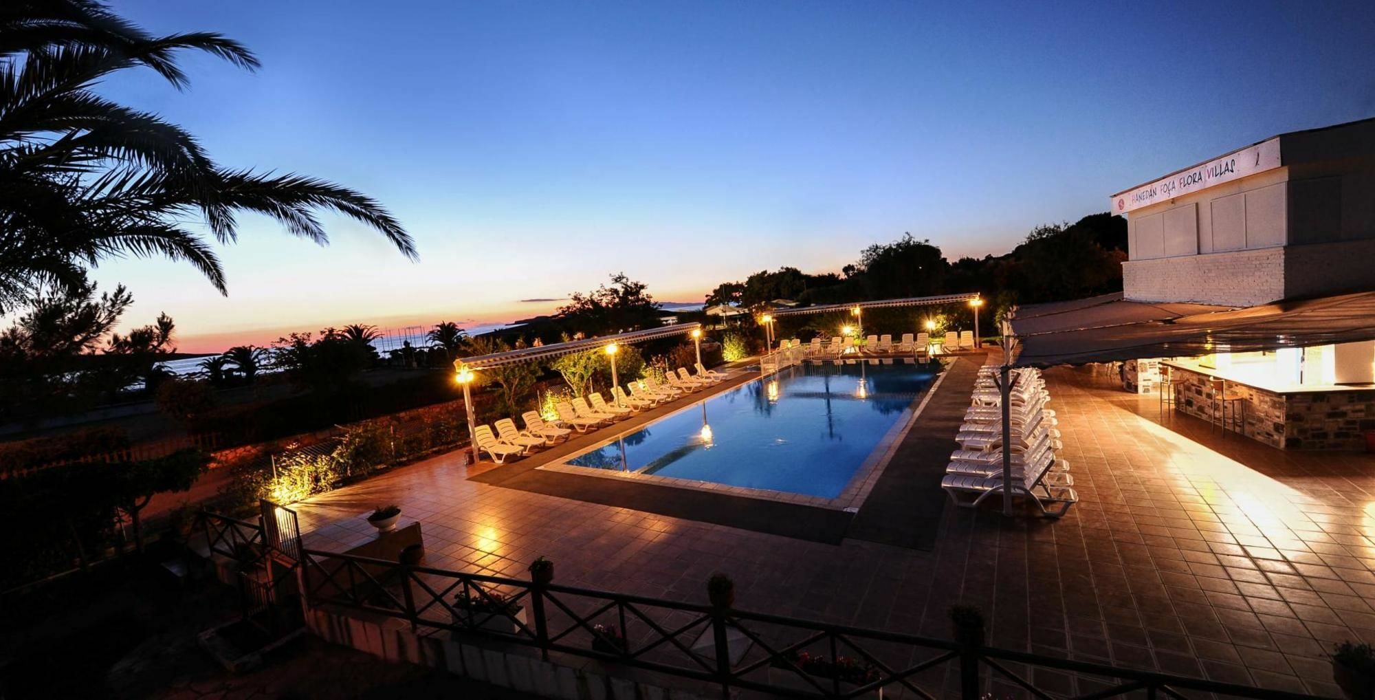 Hanedan Flora Apart Hotel Foça Ngoại thất bức ảnh
